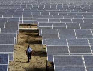 Inde émet des objectifs annuels pour 100-Gigawatt Mission solaire